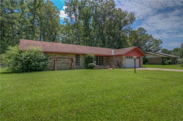 626 Pine Cone Drive, Haughton, LA 71037