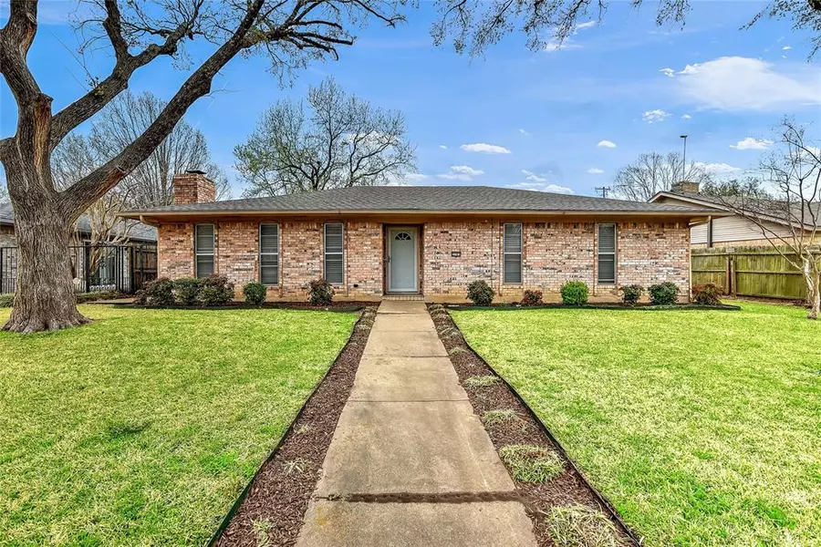 2705 N Woods Street, Sherman, TX 75092