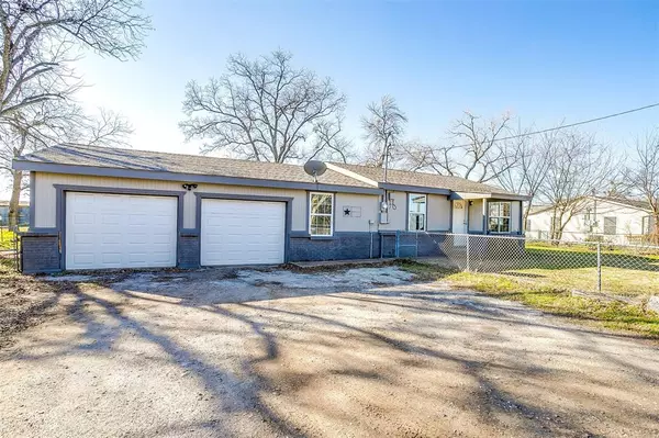 Weatherford, TX 76086,1523 Cottonwood Lane