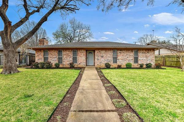 2705 N Woods Street,  Sherman,  TX 75092