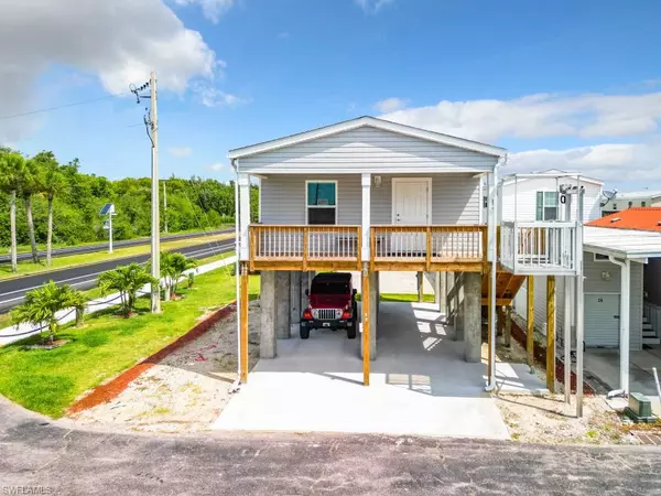 675 Copeland AVE S 25, Everglades City, FL 34139