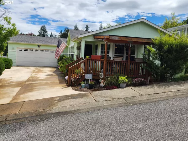 126 Kimberly Way, Canyonville, OR 97417