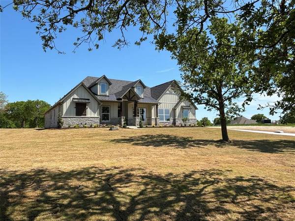 150 Las Brisas,  Decatur,  TX 76234