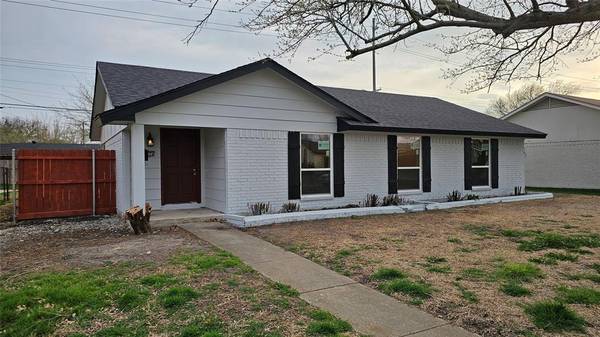 3114 Hillsdale Lane,  Garland,  TX 75042