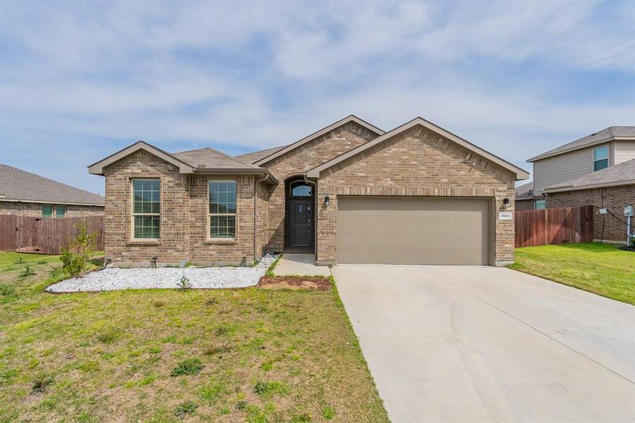 404 Regatta Lane, Azle, TX 76020