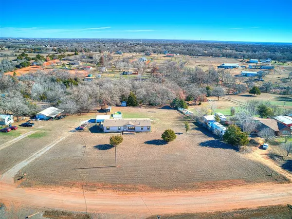 3423 Rolling Hills Drive, Blanchard, OK 73010