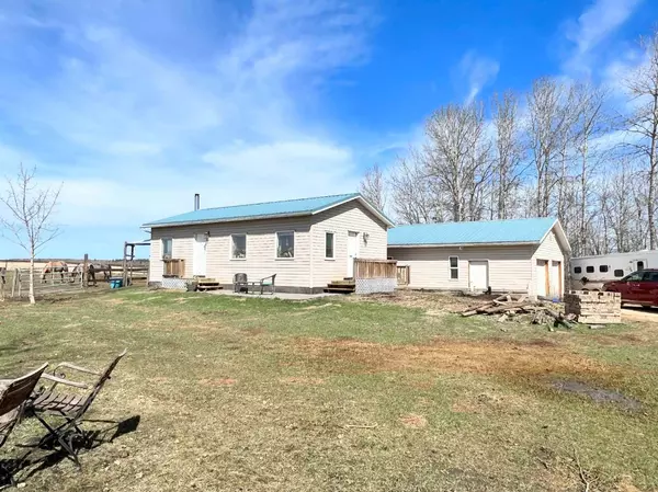 Rural Athabasca County, AB T9S 2B9,230012 Township Road 662