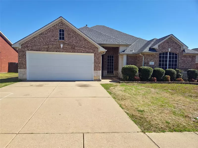 7911 Raton Ridge Lane, Arlington, TX 76002