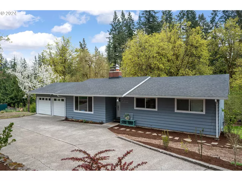 15202 THAYER RD, Oregon City, OR 97045