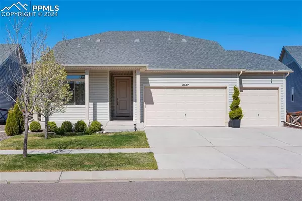 8627 Tranquil Knoll LN, Colorado Springs, CO 80927