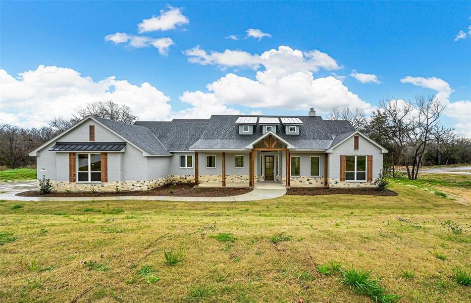 600 Drury Court, Springtown, TX 76082