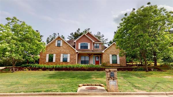 1010 Dove Creek Drive, Athens, TX 75751