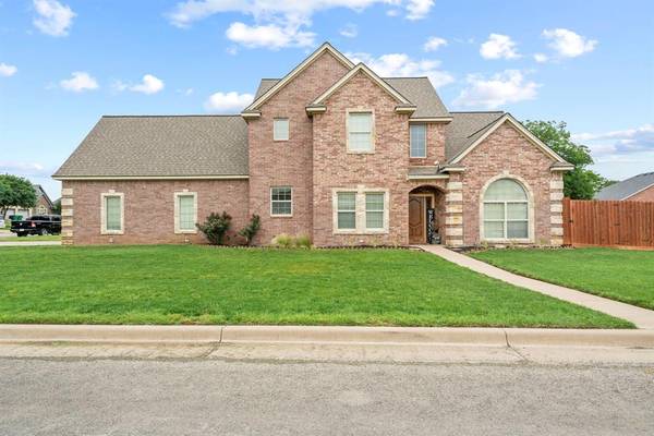 1115 Elk Ridge Drive, Stephenville, TX 76401