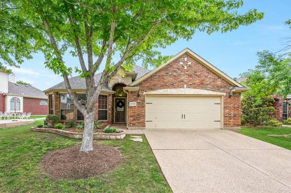 11700 Crystal Falls Drive, Fort Worth, TX 76244