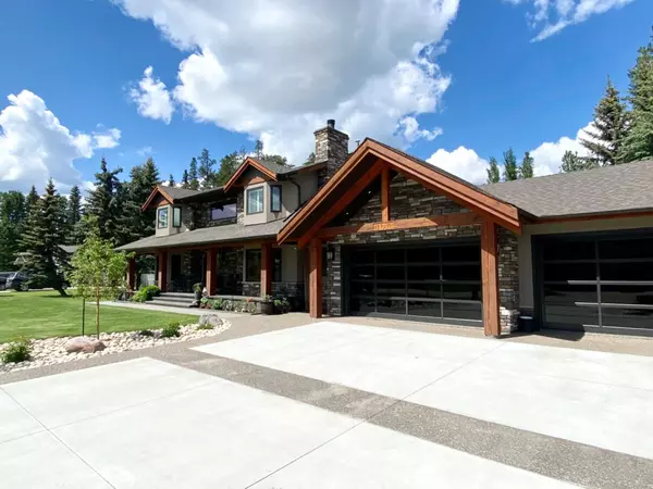 48 Ravine Drive, Whitecourt, AB T7S 1H5