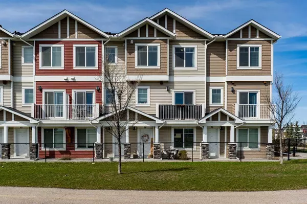 Calgary, AB T3N 0M8,69 Redstone CIR NE