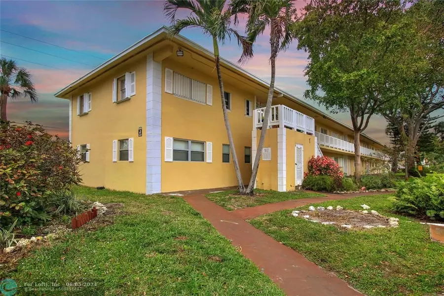 540 SE 2nd Ave  #J-26, Deerfield Beach, FL 33441