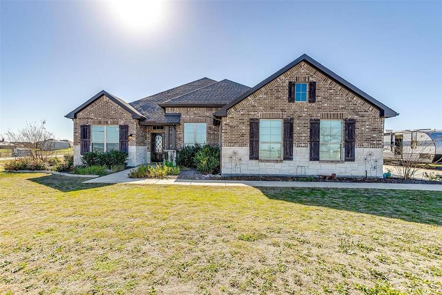 9101 County Road 915, Godley, TX 76044