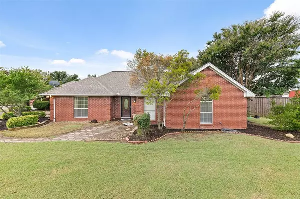 6199 Moss Rose Lane, Aubrey, TX 76227