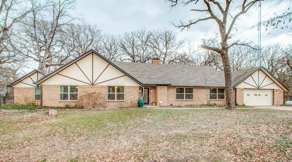 398 County Road 3501, Greenville, TX 75402