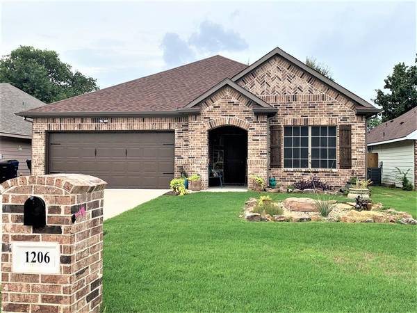 1206 Amsden Circle, Denison, TX 75020