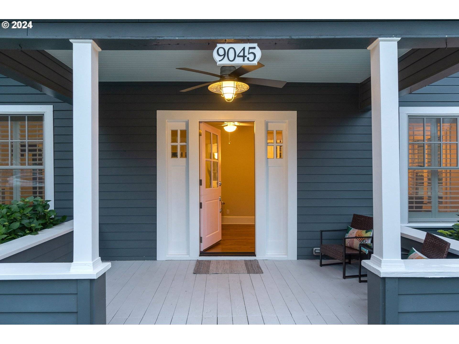 Portland, OR 97219,9045 SW 50TH AVE
