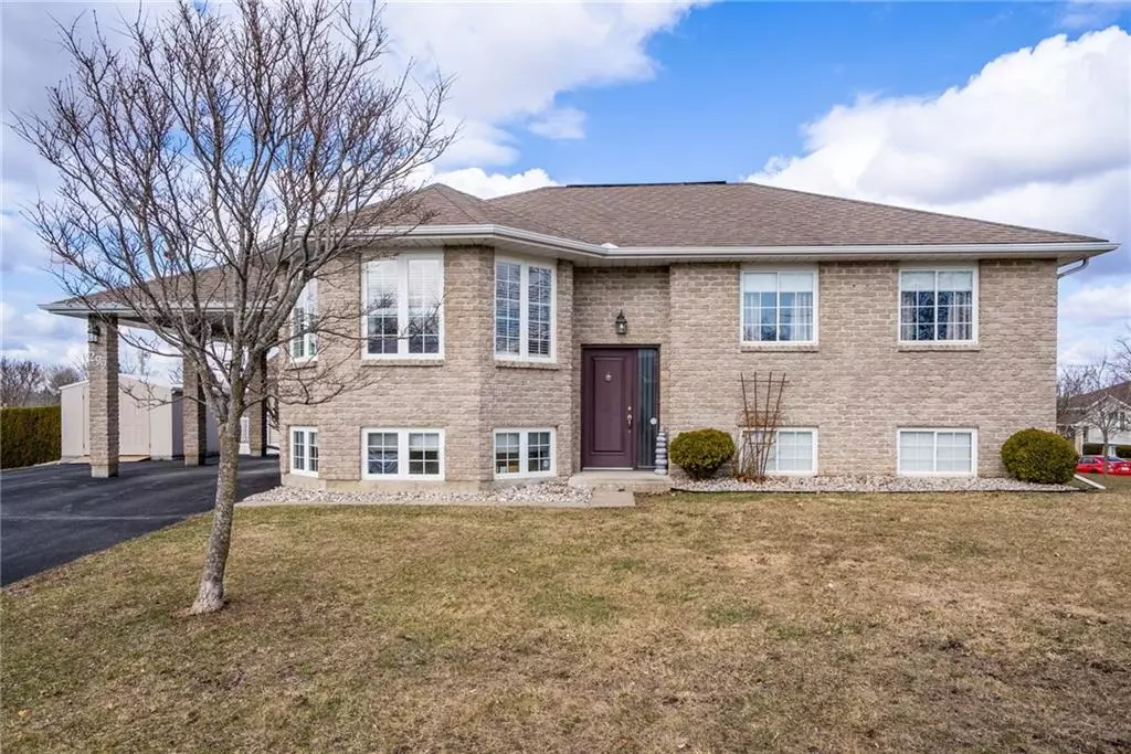 Cornwall, ON K6H 7N5,299 VALERIE ELIZABETH CT