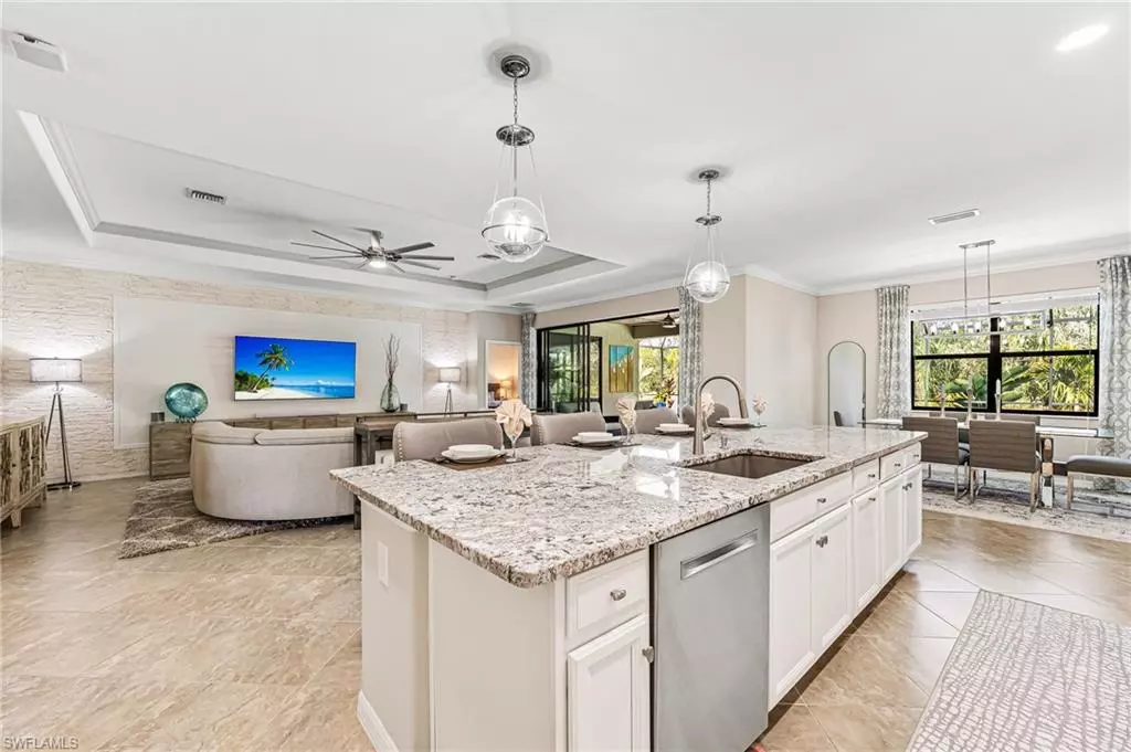 Naples, FL 34119,4686 Abaca CIR