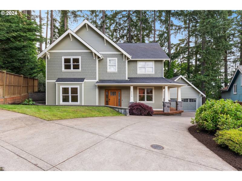 1772 White Oak DR, Eugene, OR 97405