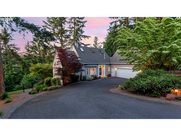 26820 SW PETES MOUNTAIN RD, West Linn, OR 97068