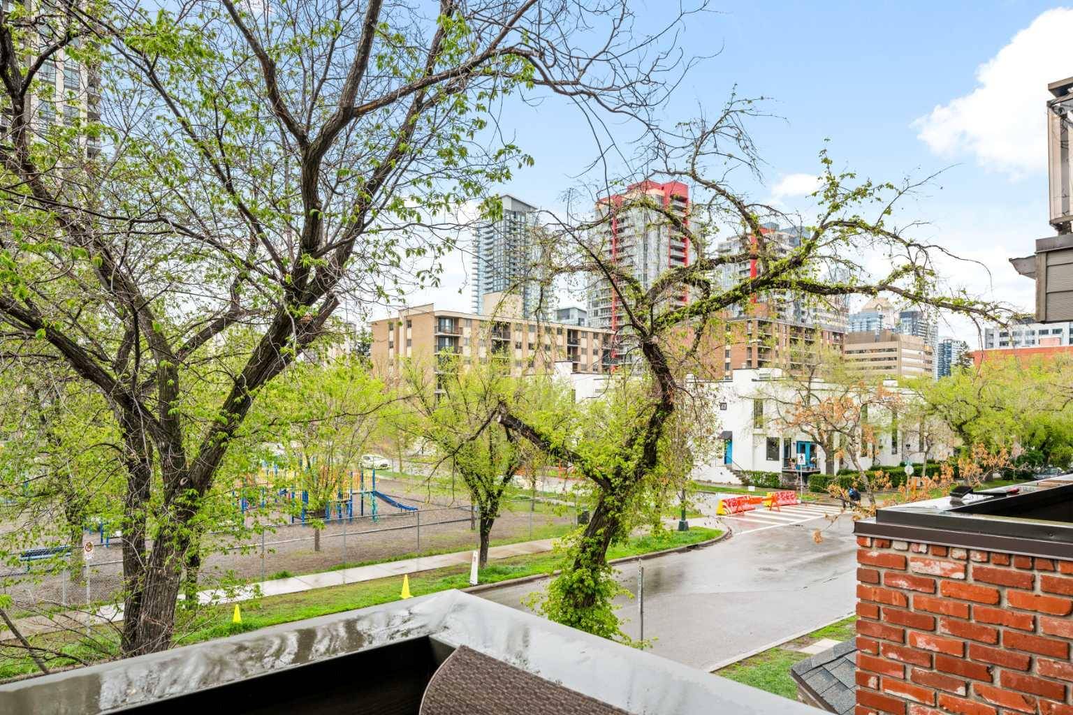 Calgary, AB T2R 0L7,1111 13 AVE SW #309