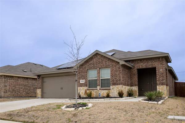 1751 Duskwood Drive, Lancaster, TX 75146