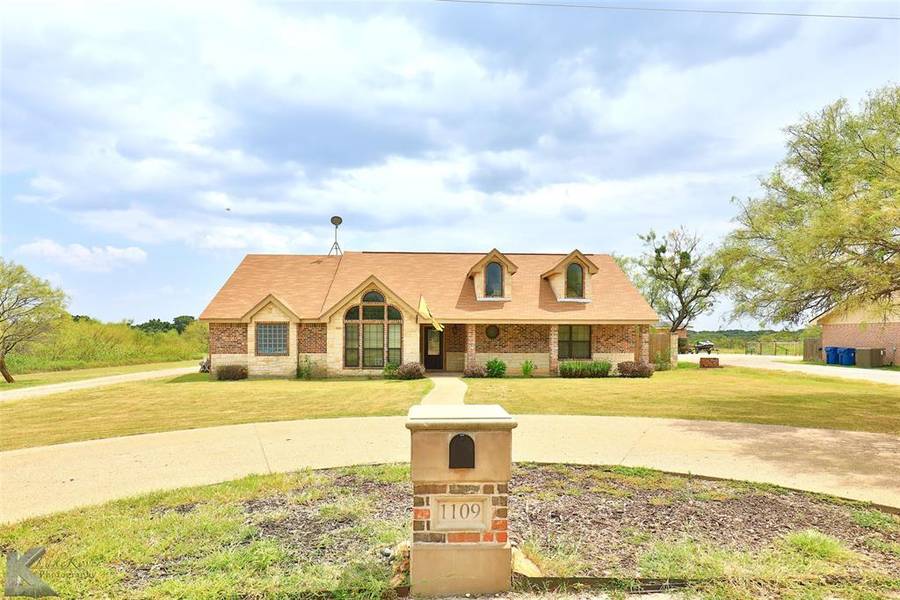 1109 Woodland Drive, Clyde, TX 79510