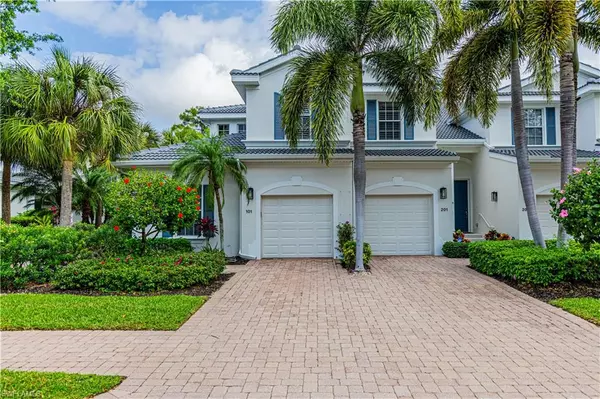 Naples, FL 34105,12862 Carrington CIR 9-101