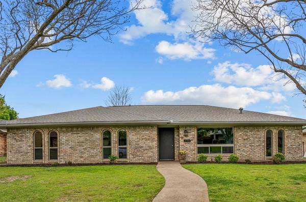 706 Lake Highlands Drive,  Allen,  TX 75002