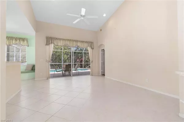 Naples, FL 34104,810 Grafton CT 3