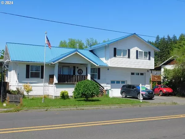 242 BRIDGE ST, Vernonia, OR 97064