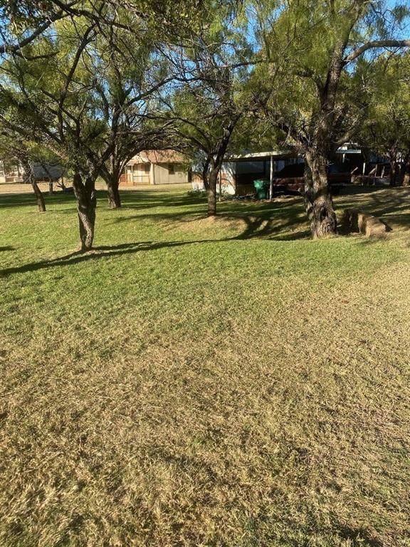 1952 Quail Run, Graford, TX 76449