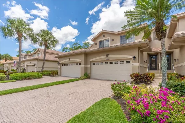 Naples, FL 34114,3959 Bishopwood CT W 201