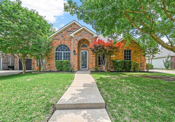 1104 Tanglewood Drive, Mansfield, TX 76063