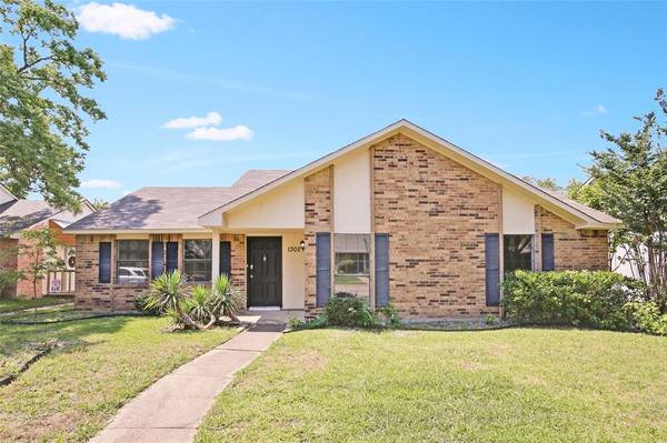 1302 Woodland Court, Allen, TX 75002