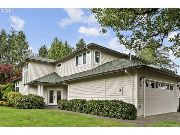 21995 CHELAN LOOP, West Linn, OR 97068