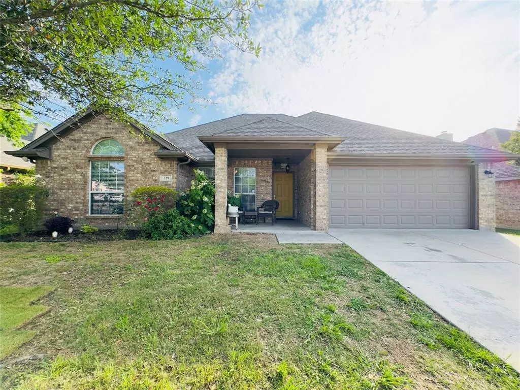 Burleson, TX 76028,729 Morgan Drive