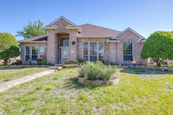 8314 Circleview Street, Rowlett, TX 75088