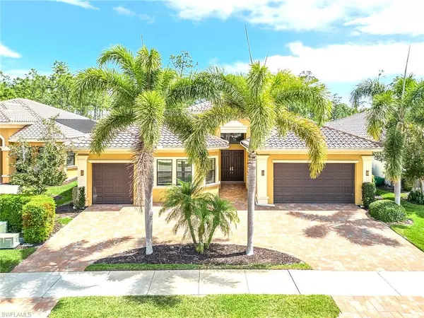 3876 Gibralter DR, Naples, FL 34119