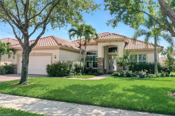 9685 Cobalt Cove CIR, Naples, FL 34120