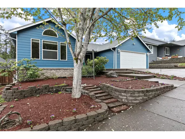 Springfield, OR 97478,739 S 47TH PL