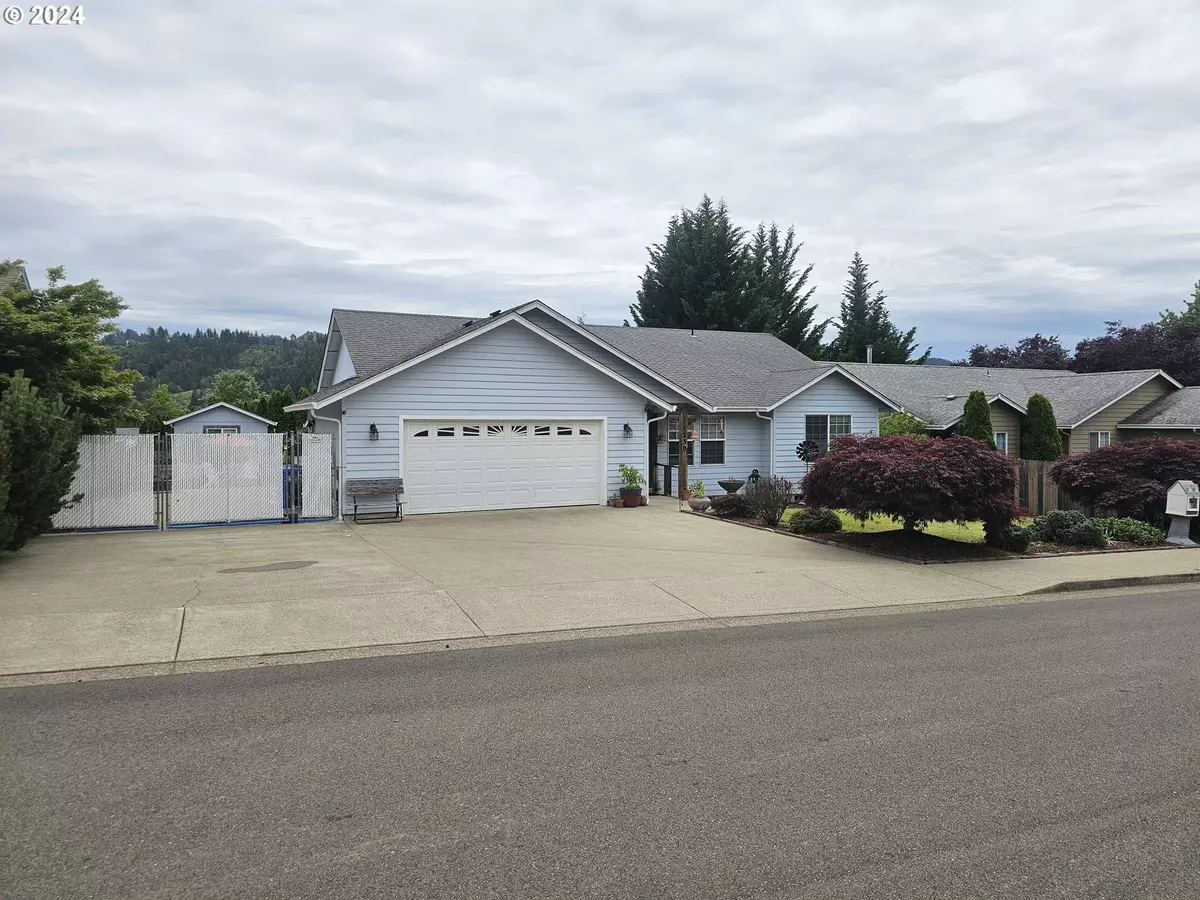 Sutherlin, OR 97479,1230 E FOURTH AVE