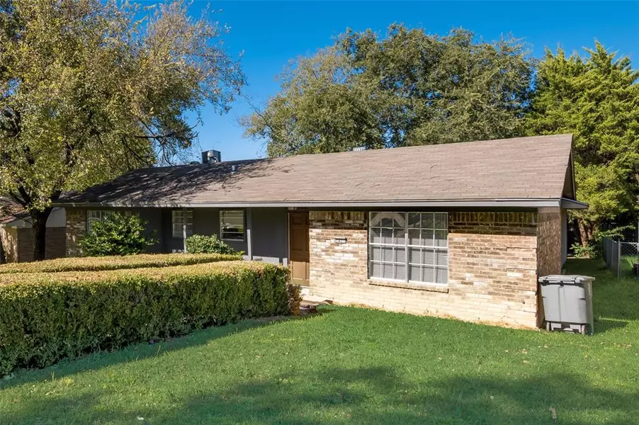 1421 Quartet Drive, Dallas, TX 75241