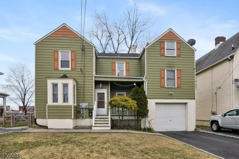 333 Front St, Dunellen Boro, NJ 08812